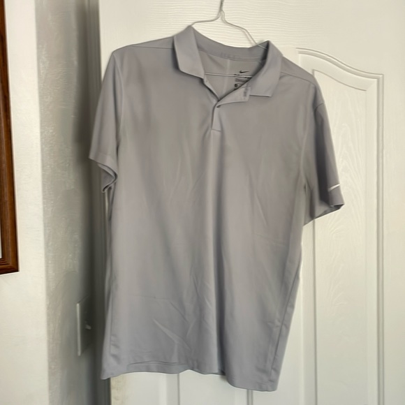 Nike Dry Fit golf polo - Picture 1 of 1